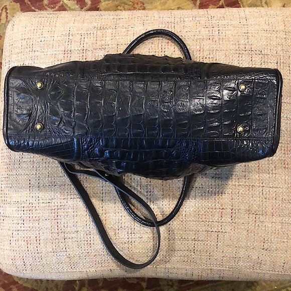 BRAHMIN Black Croc Leather Shoulder Bag With Adjustable Crossbody Strap - Picture 15 of 17